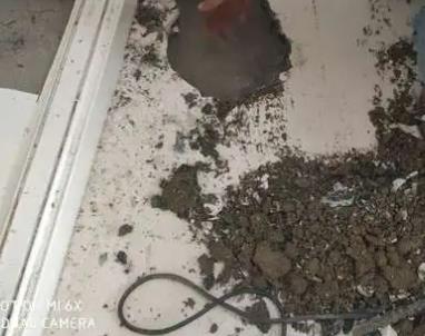 临颍楼顶渗水公司分享下临颍卫生间测漏水方法和方法的详细分解。